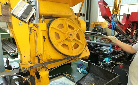 如何解决高要卧式金属带锯床切削时出现的断带现象？