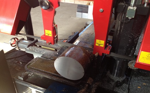 高要卧式带锯床加工时出现明显振荡如何排查？